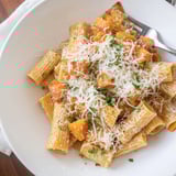 Cheesy Alfredo Butternut Squash Pasta Bake featuring roasted squash – a savory vegetarian indulgence.